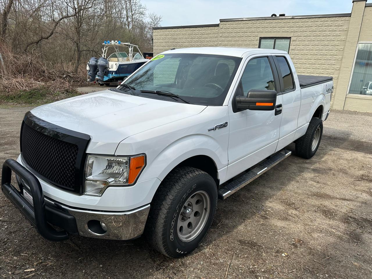 Ford F-150 4WD SuperCab 145" Lariat 2012