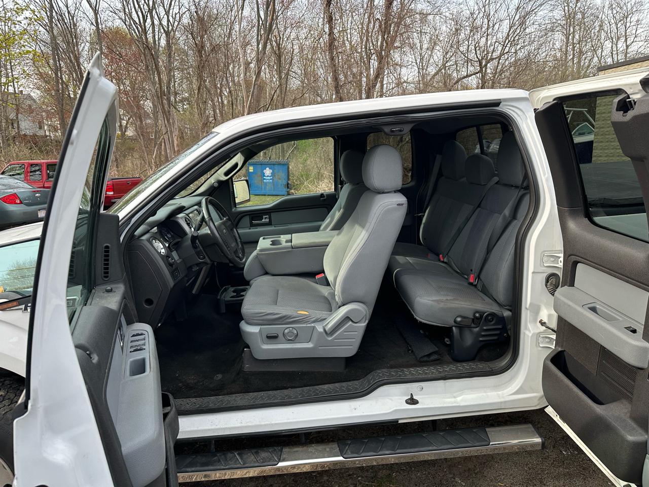 Ford F-150 4WD SuperCab 145" Lariat 2012