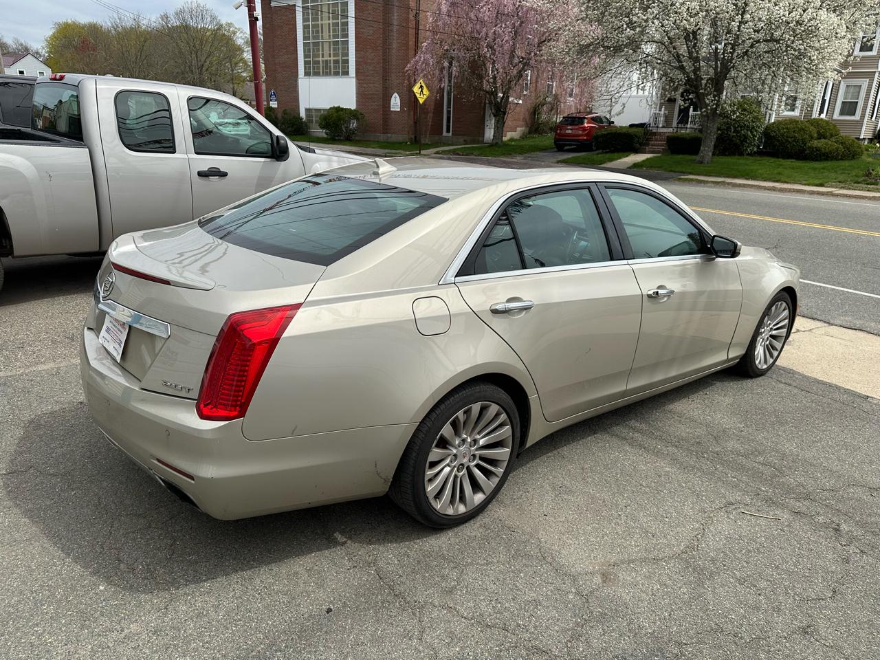 Cadillac CTS Sedan 4dr Sdn 2.0L Turbo Luxury AWD 2014