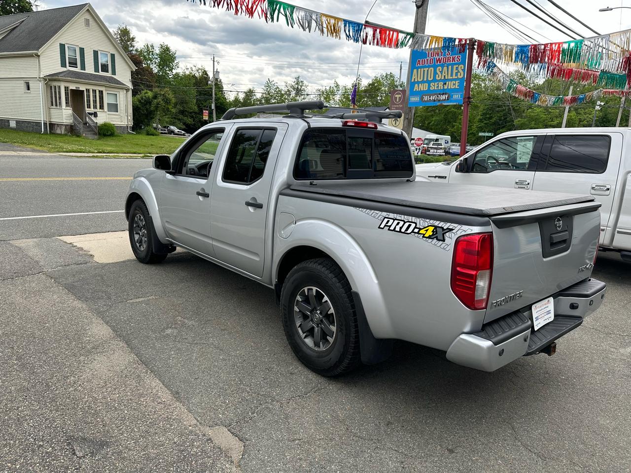Nissan Frontier Crew Cab 4x4 PRO-4X Auto 2018