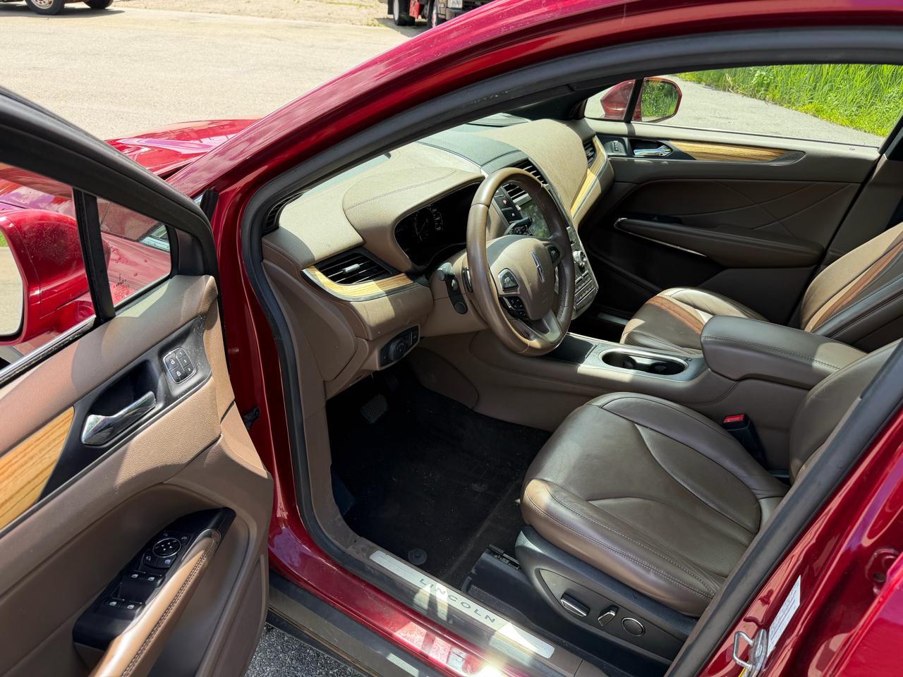 Lincoln MKC AWD 4dr Premier 2015