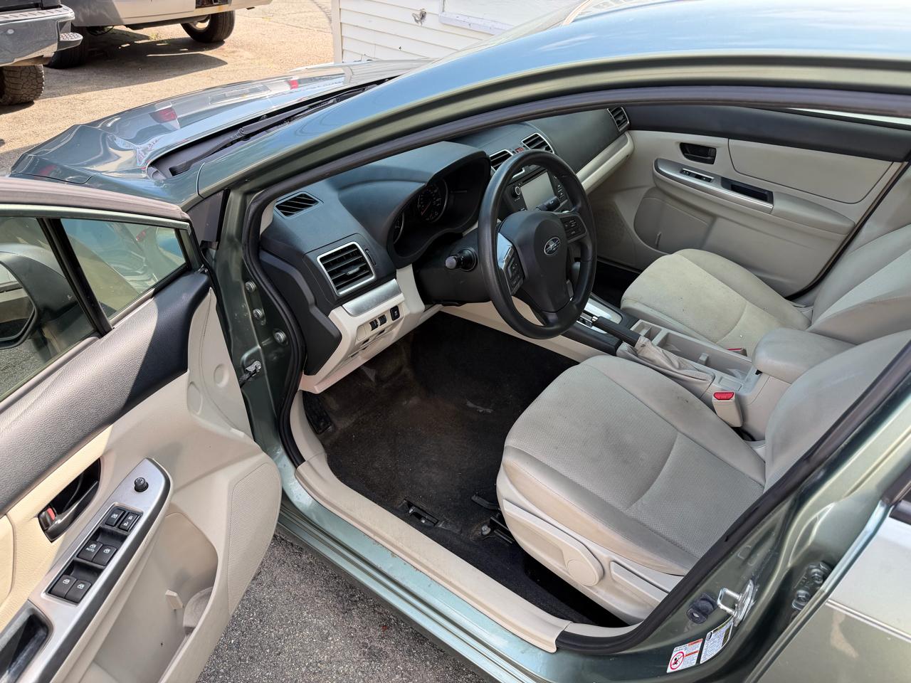 Subaru Impreza Sedan 4dr CVT 2.0i 2016