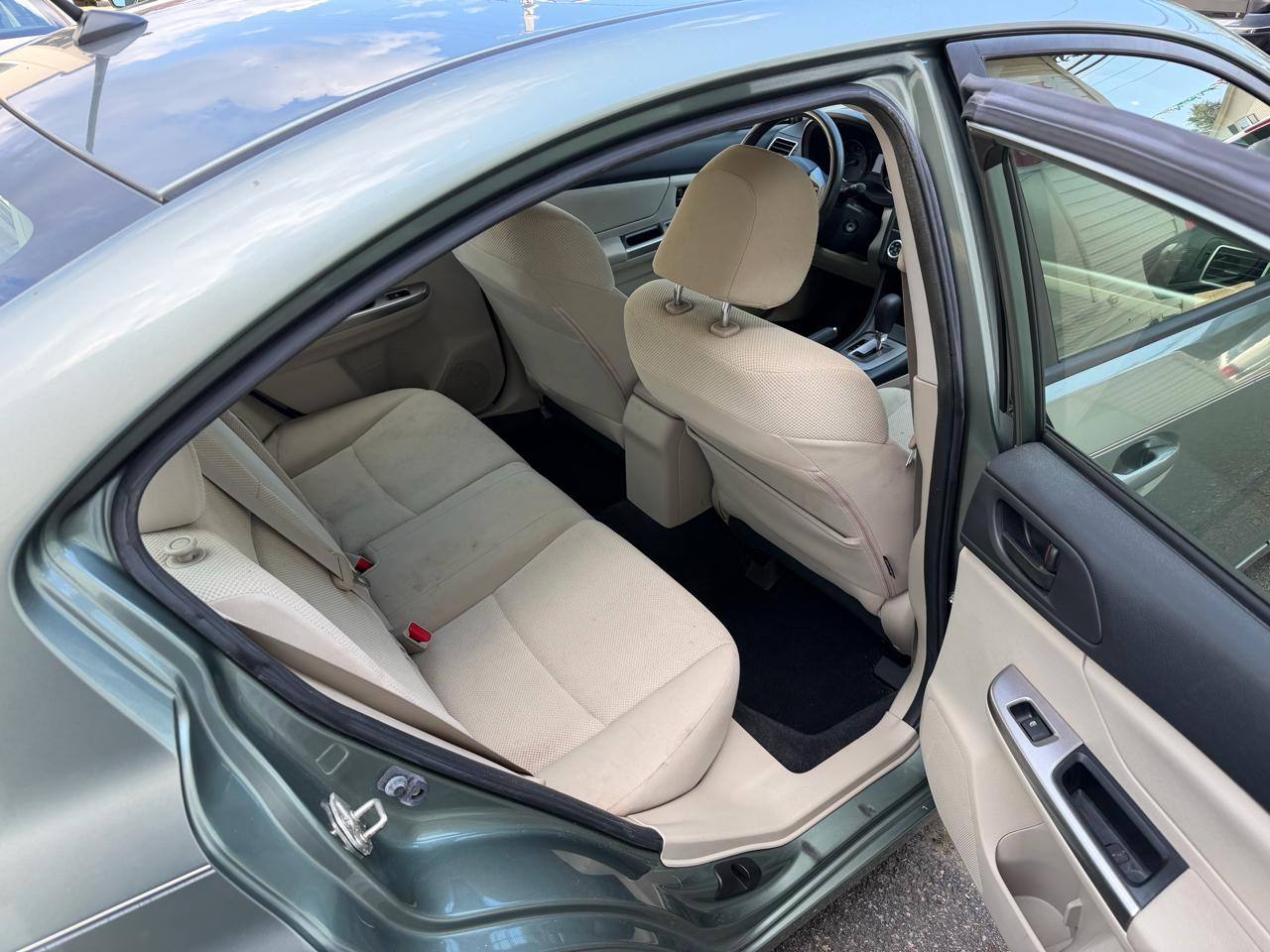 Subaru Impreza Sedan 4dr CVT 2.0i 2016