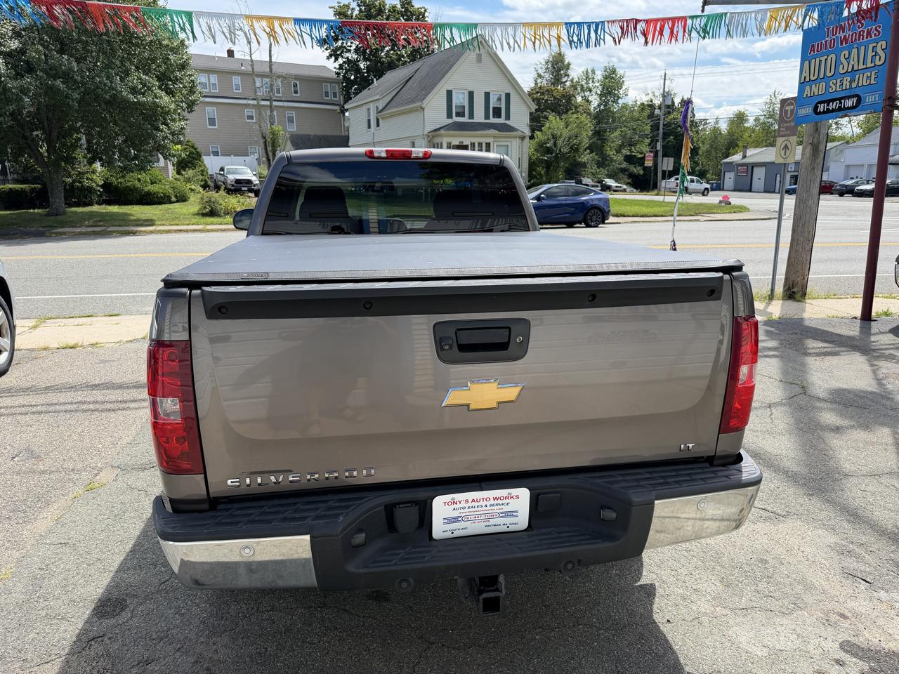 Chevrolet Silverado 1500 4WD Ext Cab 143.5" LT 2013