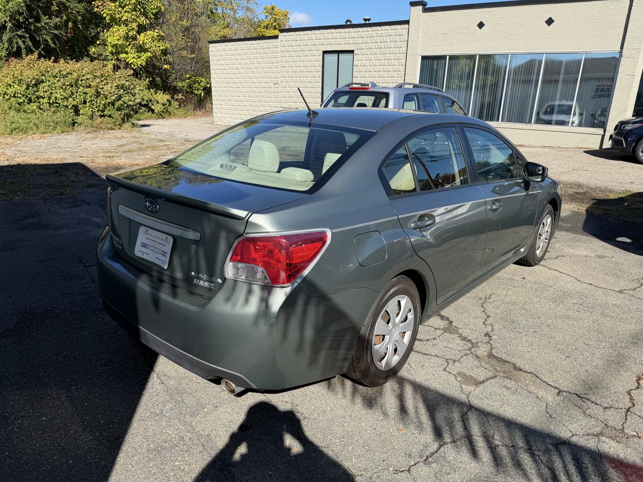 Subaru Impreza Sedan 4dr CVT 2.0i 2016