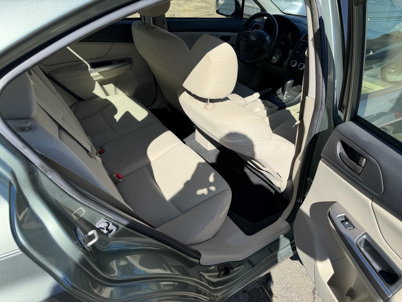 Subaru Impreza Sedan 4dr CVT 2.0i 2016