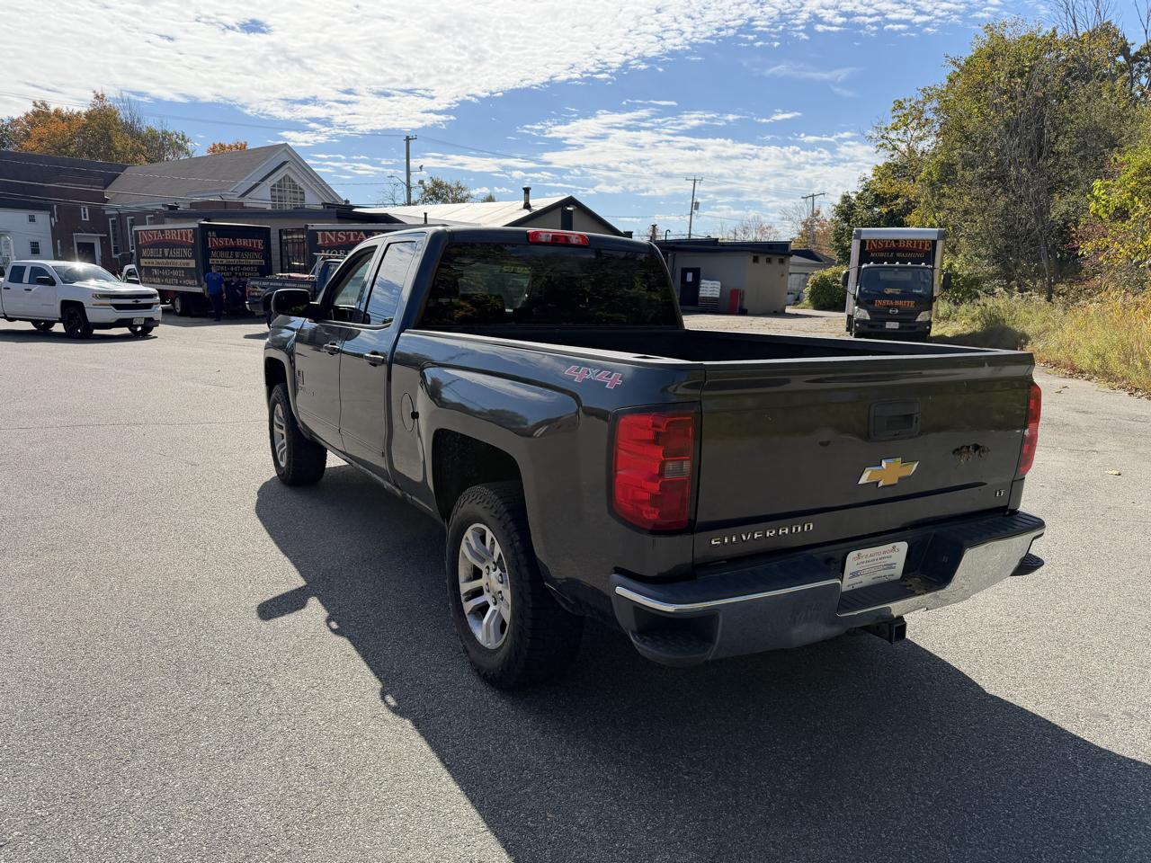 Chevrolet Silverado 1500 4WD Double Cab 143.5" LT w/1LT 2015