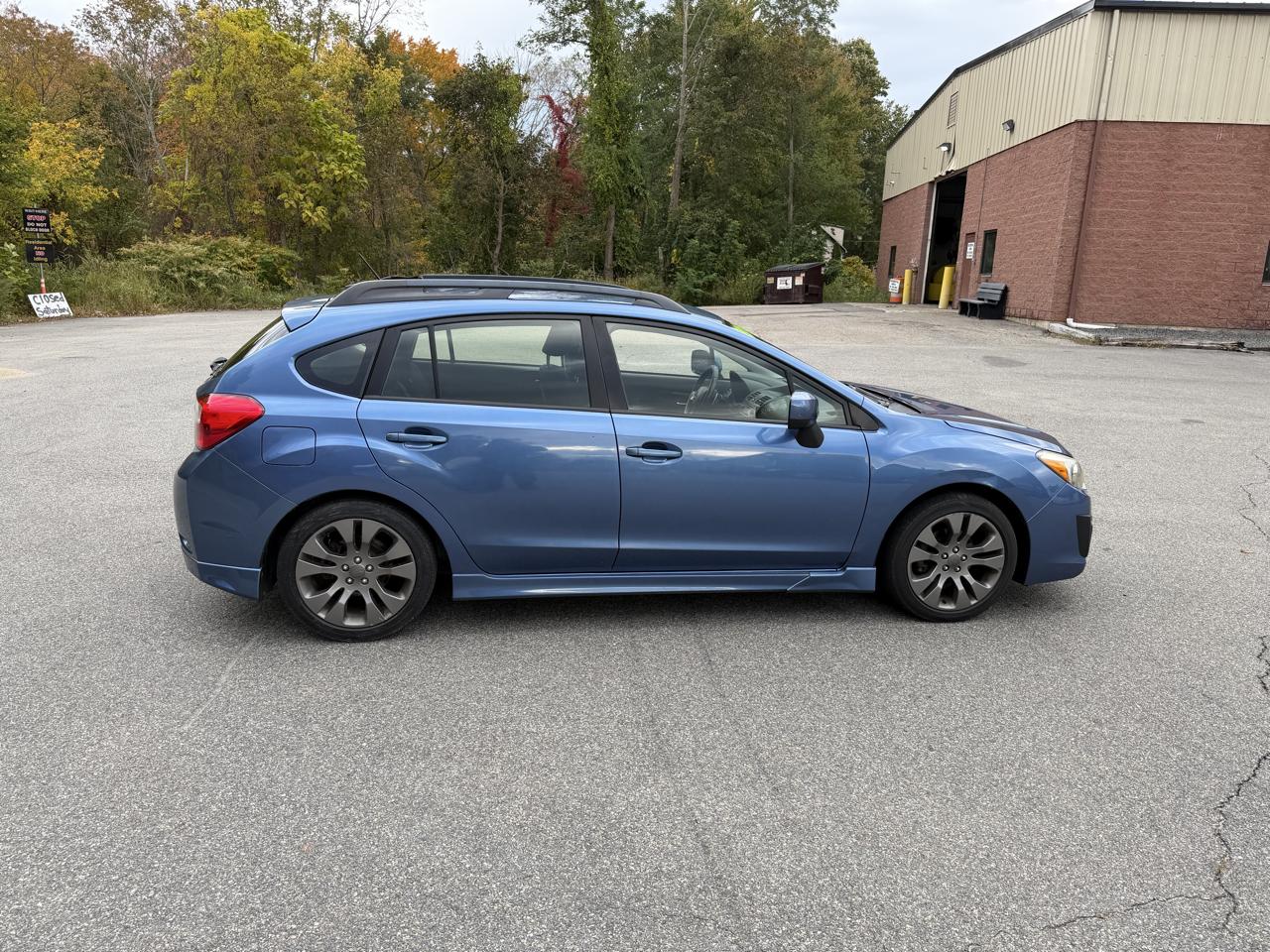 Subaru Impreza Wagon 5dr Auto 2.0i Sport Premium 2014