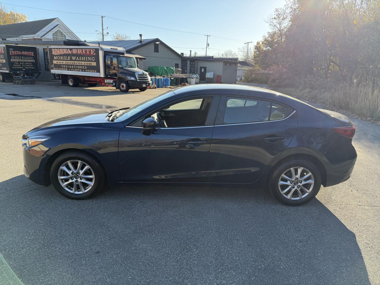Mazda Mazda3 4-Door Sport Auto 2018