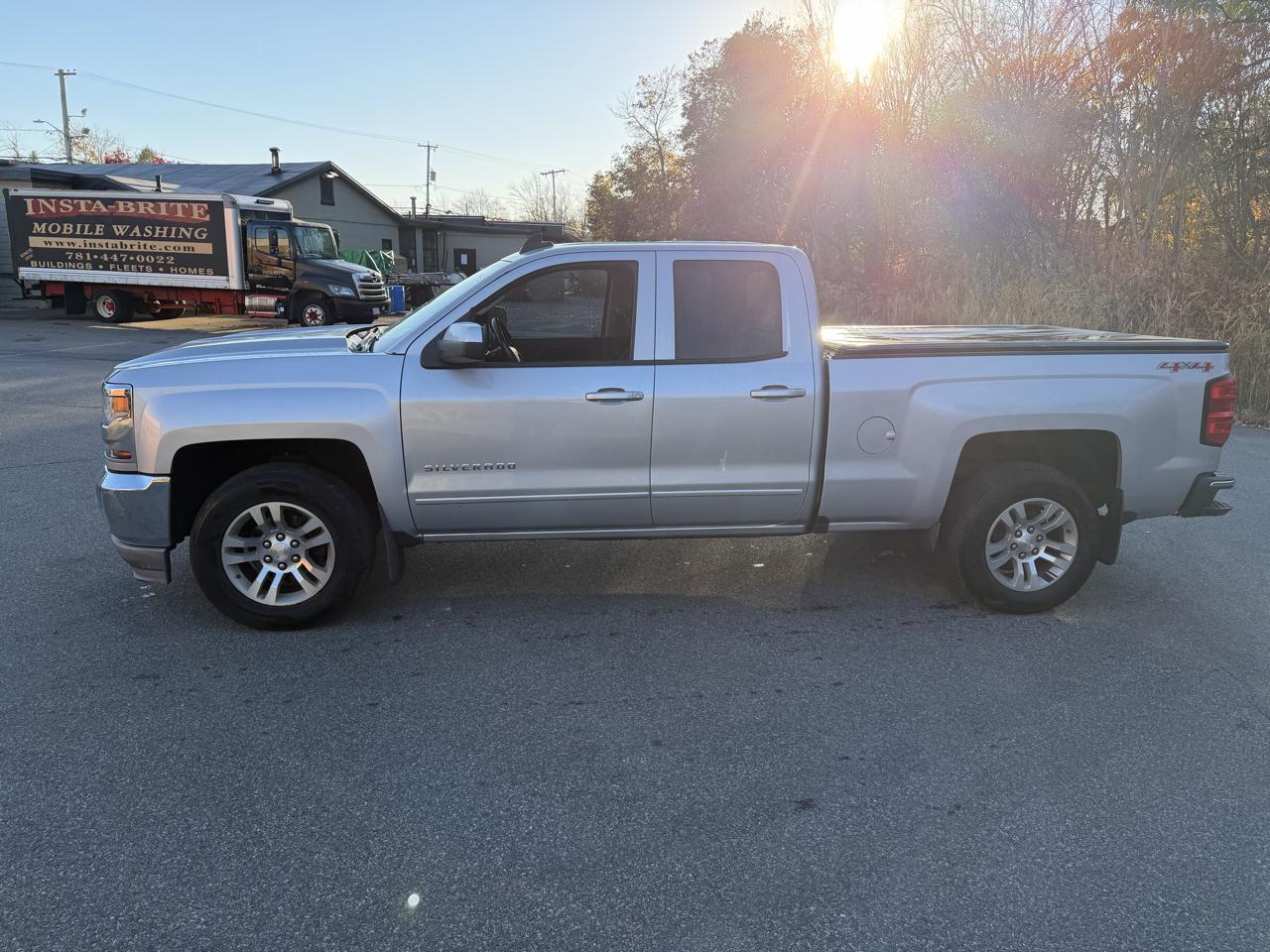 Chevrolet Silverado 1500 4WD Double Cab 143.5" LT w/1LT 2016