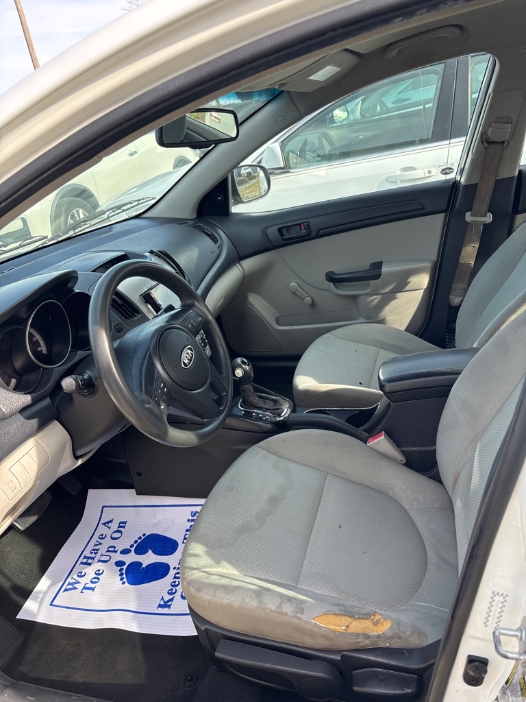 Kia Forte 4dr Sdn Auto LX 2012