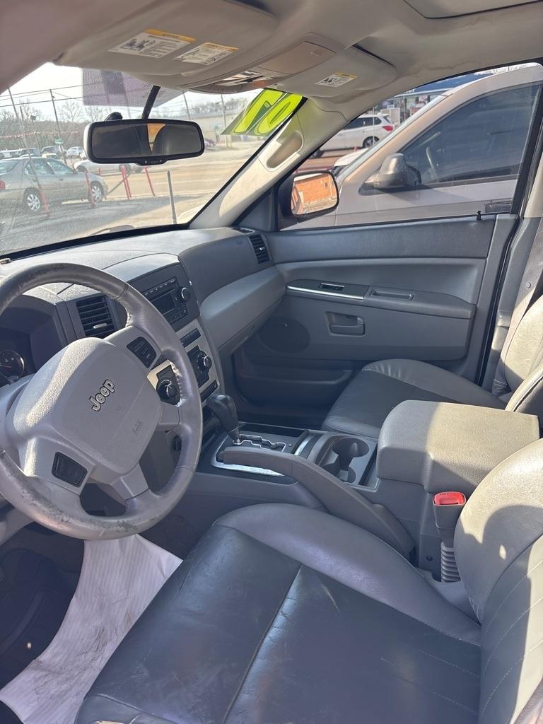 Jeep Grand Cherokee 2WD 4dr Laredo 2007