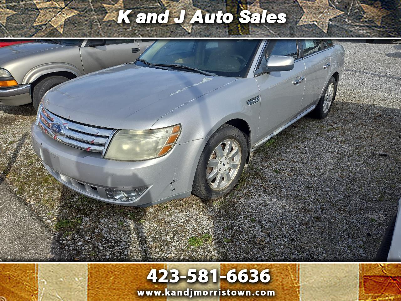 2009 Ford Taurus SE's photo