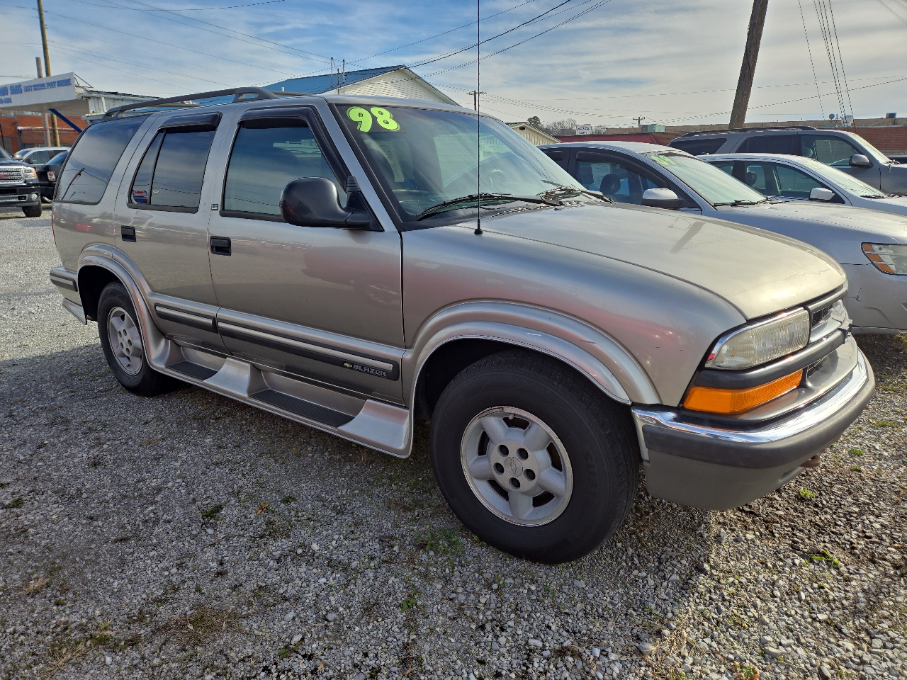 Chevrolet Blazer 4dr 4WD LS 1998
