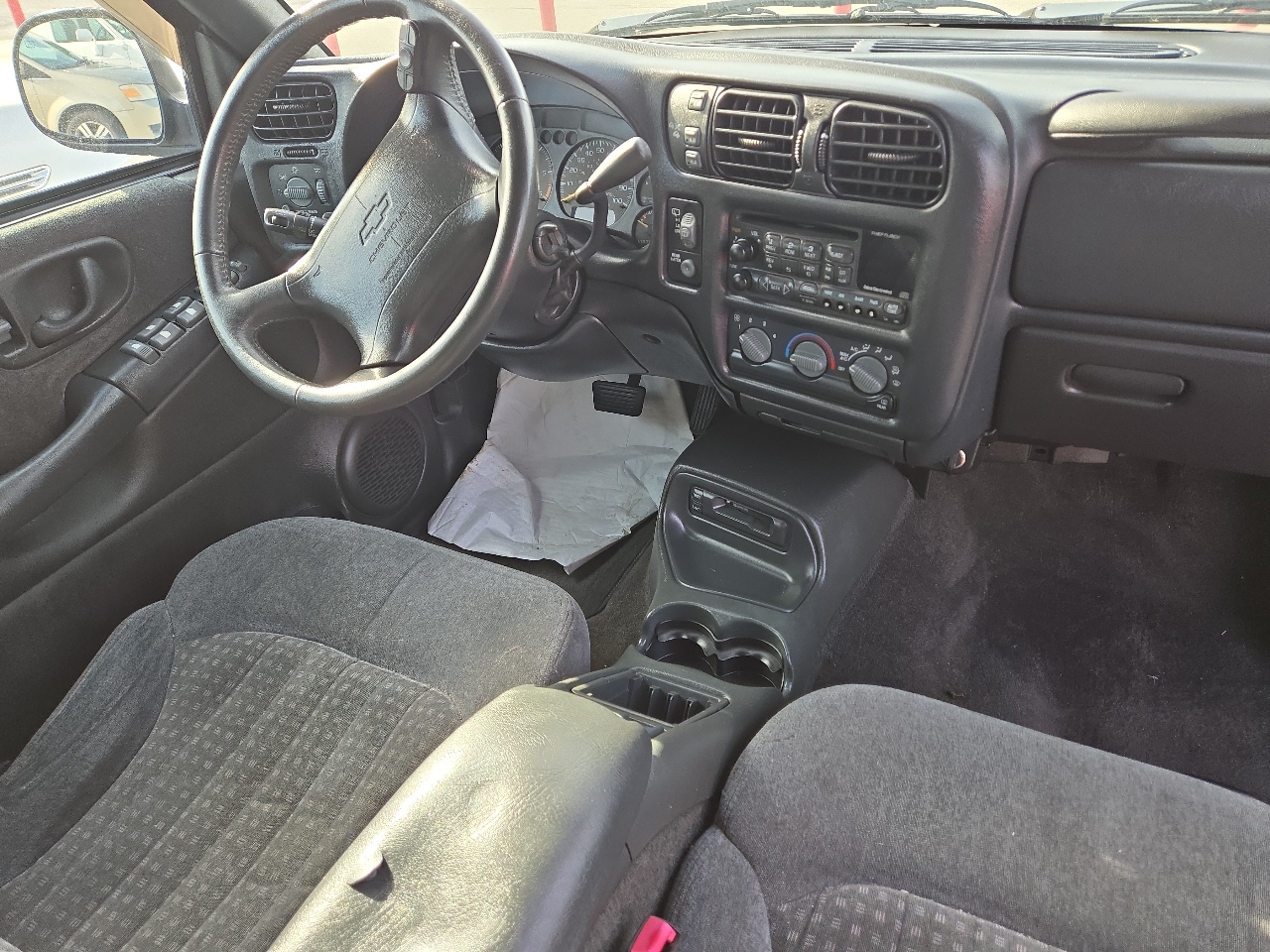 Chevrolet Blazer 4dr 4WD LS 1998