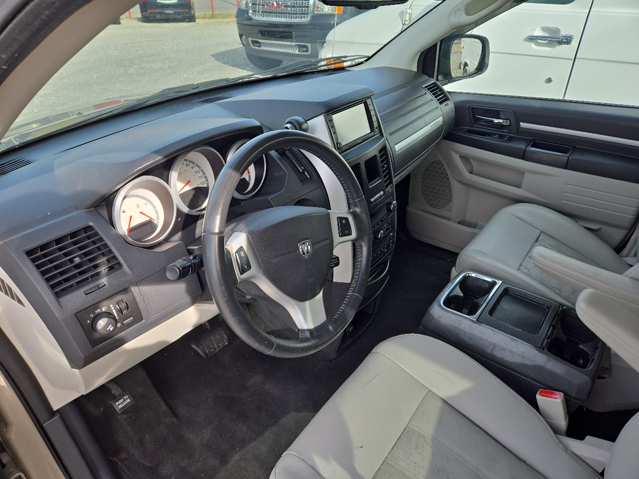 Dodge Grand Caravan 4dr Wgn SXT 2009