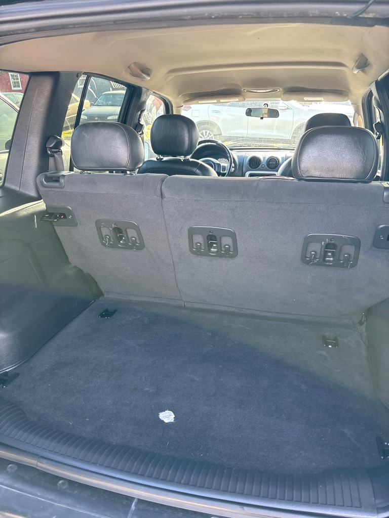 Jeep Liberty 4dr Limited 4WD 2003