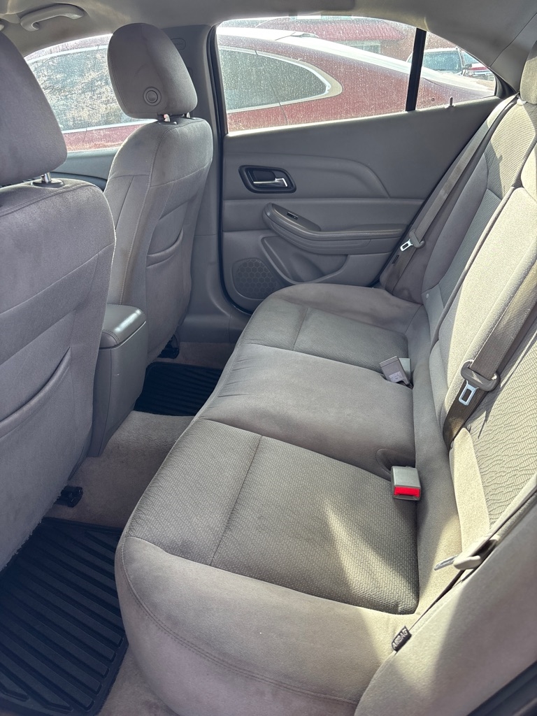 Chevrolet Malibu 4dr Sdn LS w/1LS 2014