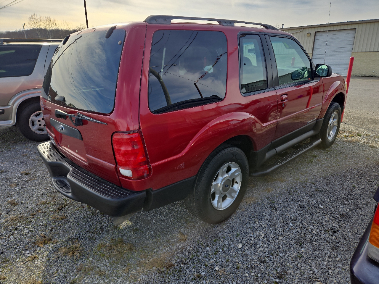 Ford Explorer Sport 2dr 102" WB 2001