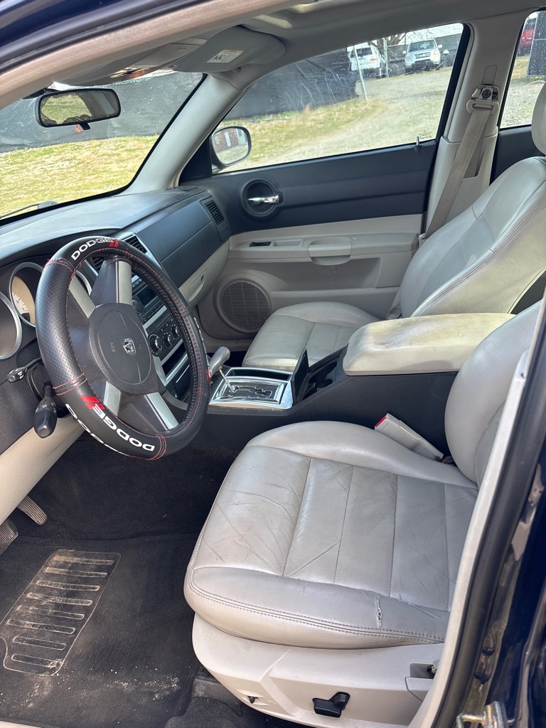 Dodge Charger 4dr Sdn R/T RWD 2006