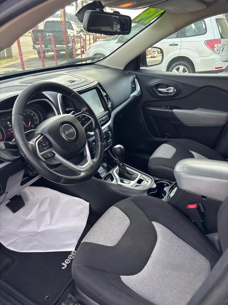 Jeep Cherokee FWD 4dr Latitude 2014