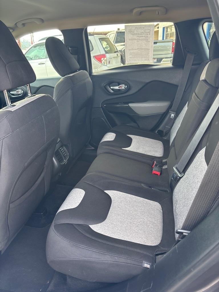 Jeep Cherokee FWD 4dr Latitude 2014