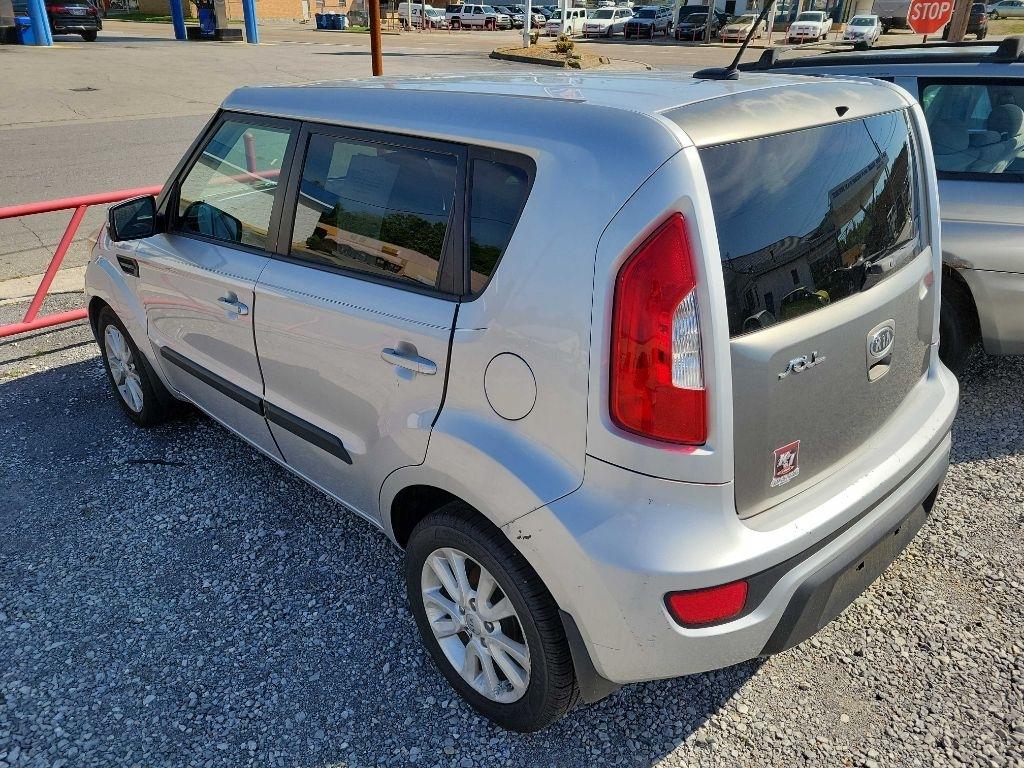 Kia Soul 5dr Wgn Auto + 2012