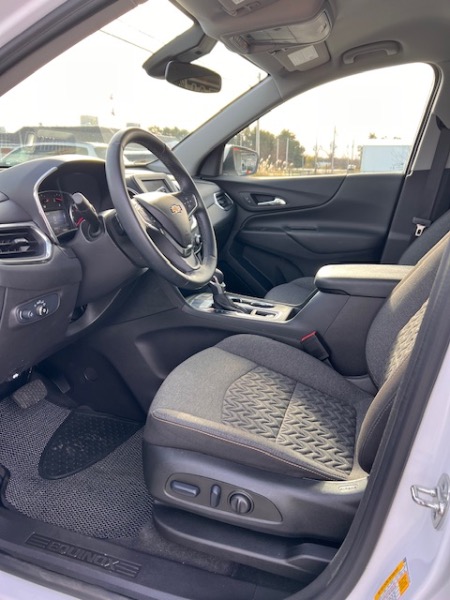 Chevrolet Equinox LT 2WD 2024