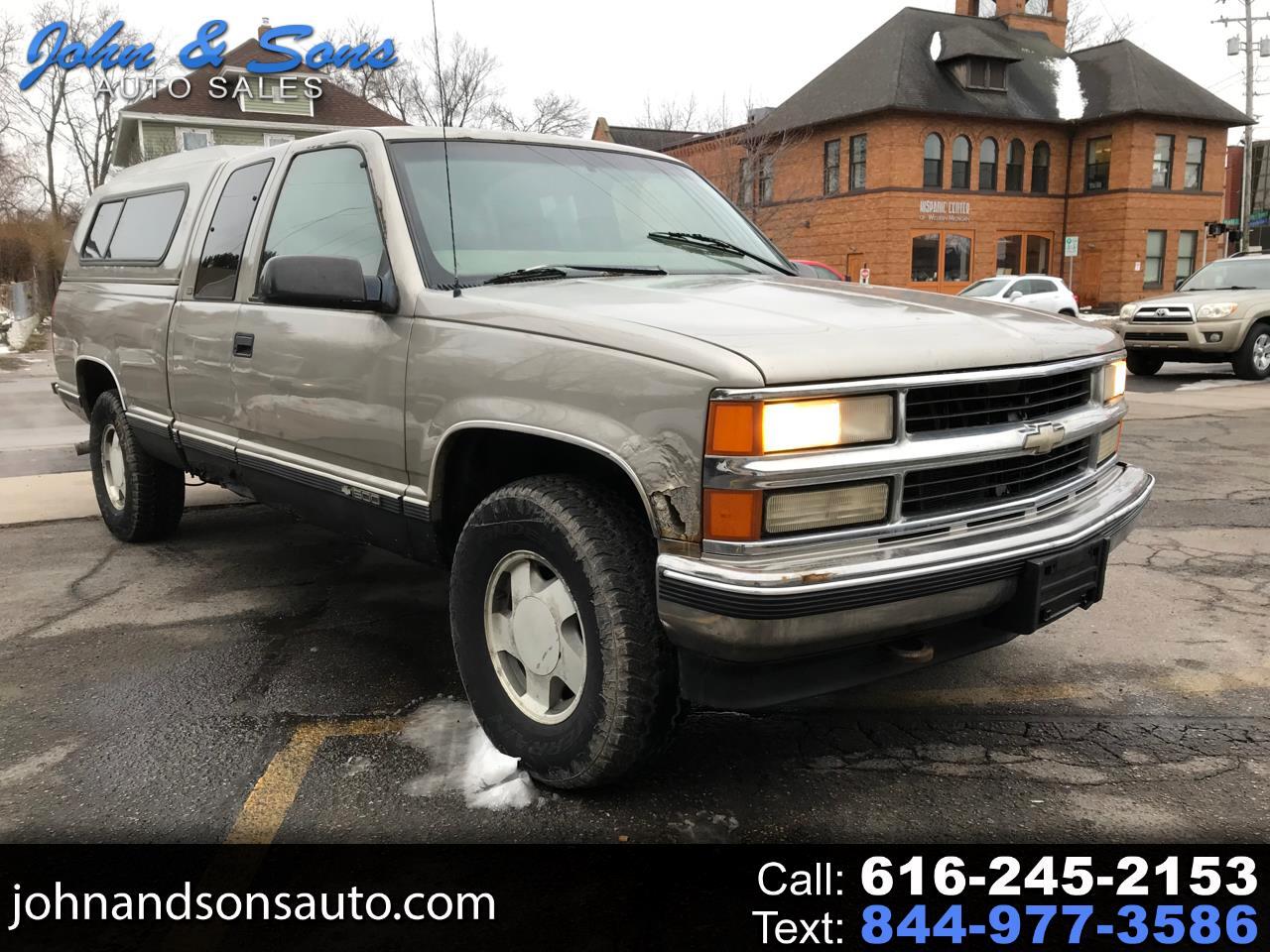 Chevrolet C/K 1500 Ext. Cab 6.5-ft. Bed 4WD 1998