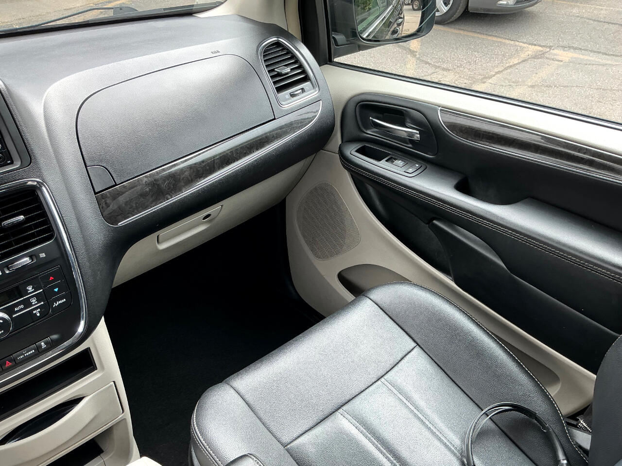 Chrysler Town & Country Touring 2016 Chrysler Town & Country Touring 2016