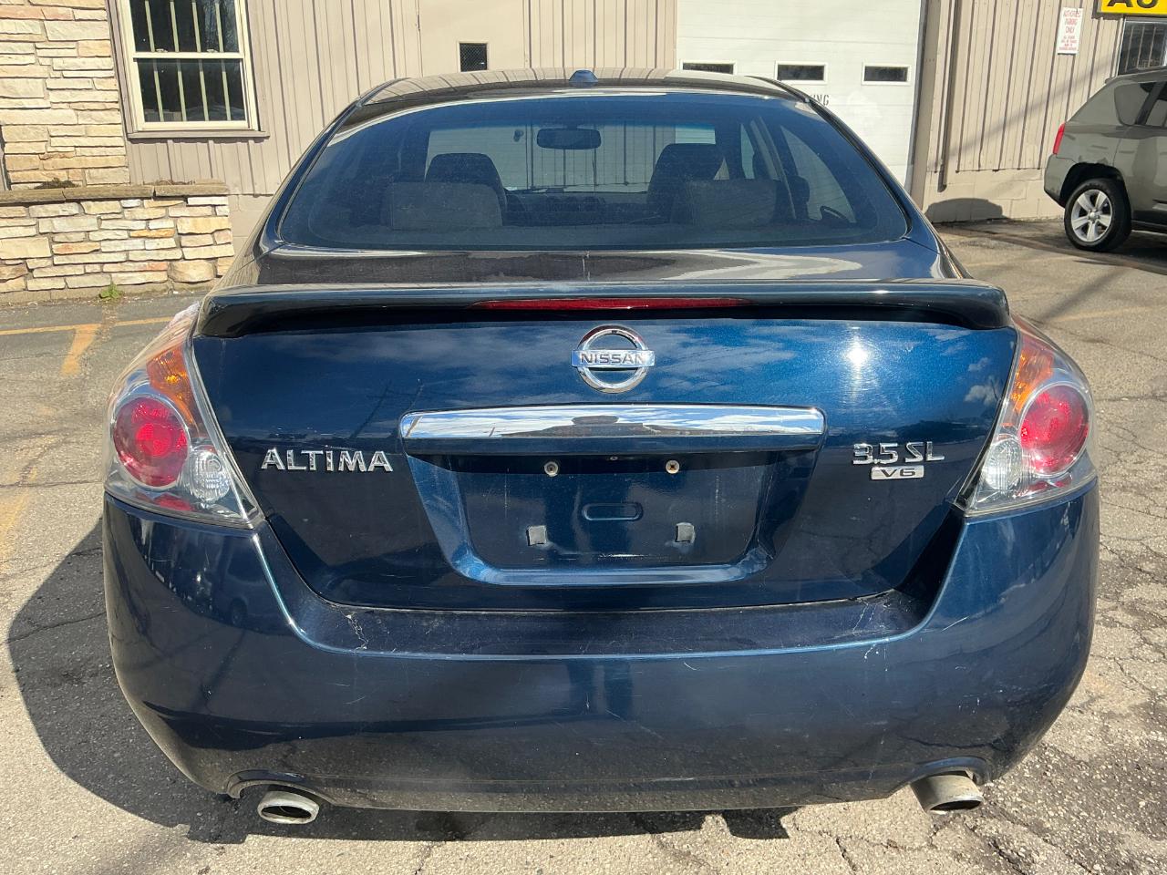 Nissan Altima 3.5 SE 2008