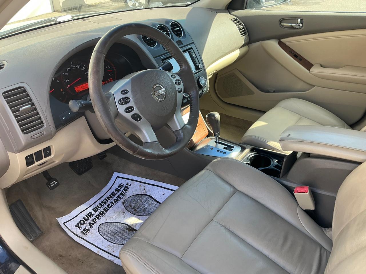 Nissan Altima 3.5 SE 2008