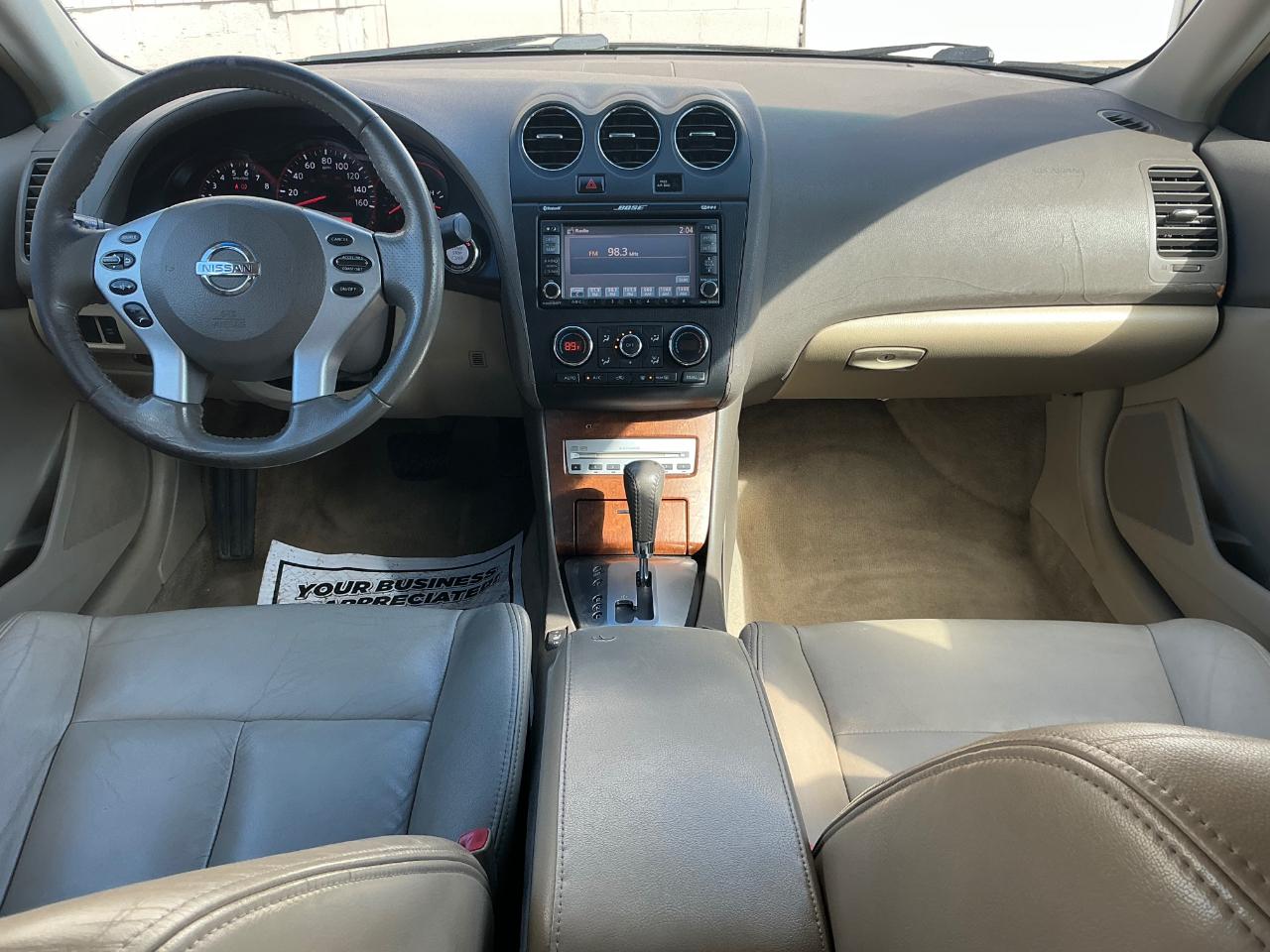 Nissan Altima 3.5 SE 2008