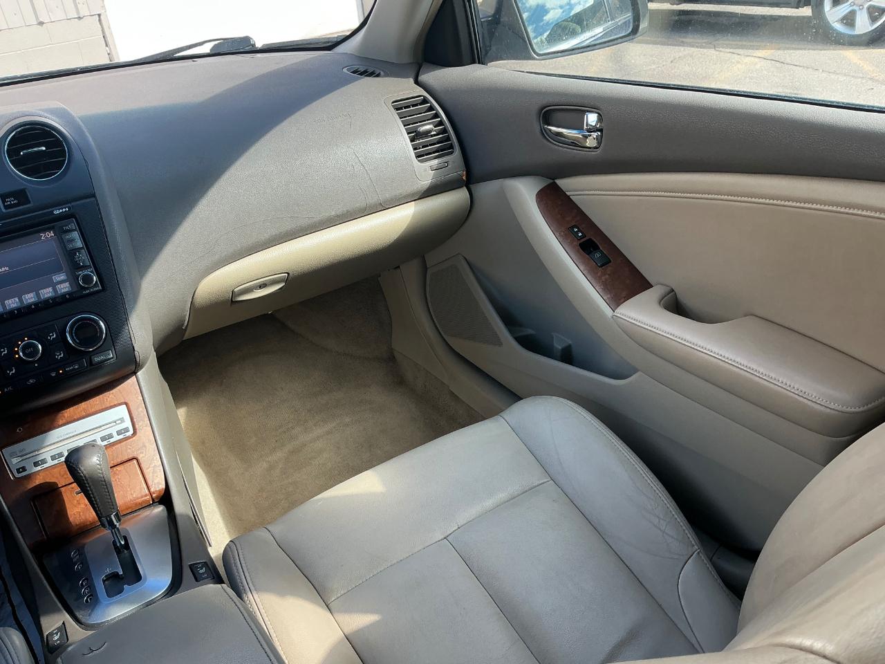 Nissan Altima 3.5 SE 2008