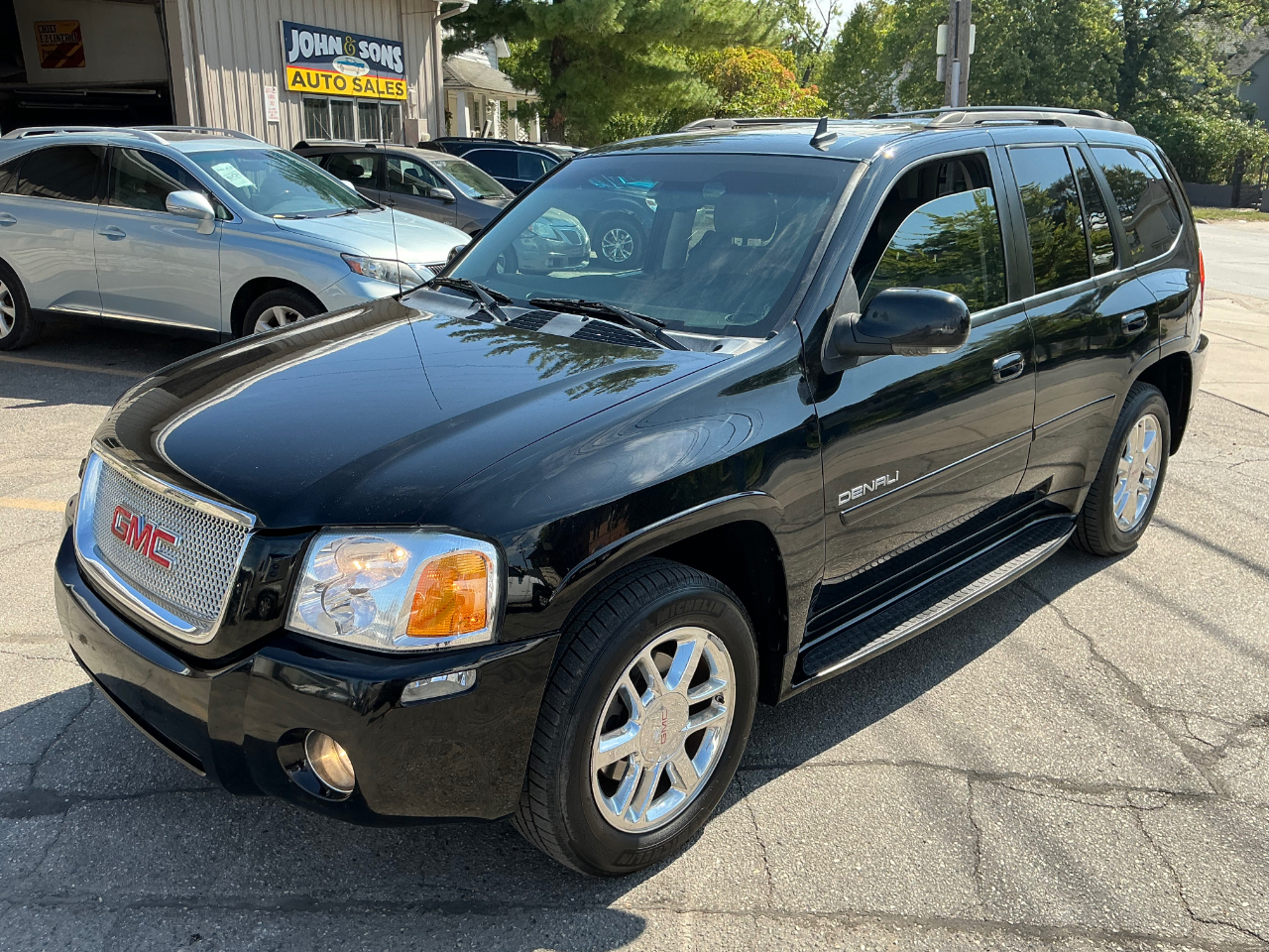 GMC Envoy XL Denali 4WD 2007 GMC Envoy XL Denali 4WD 2007
