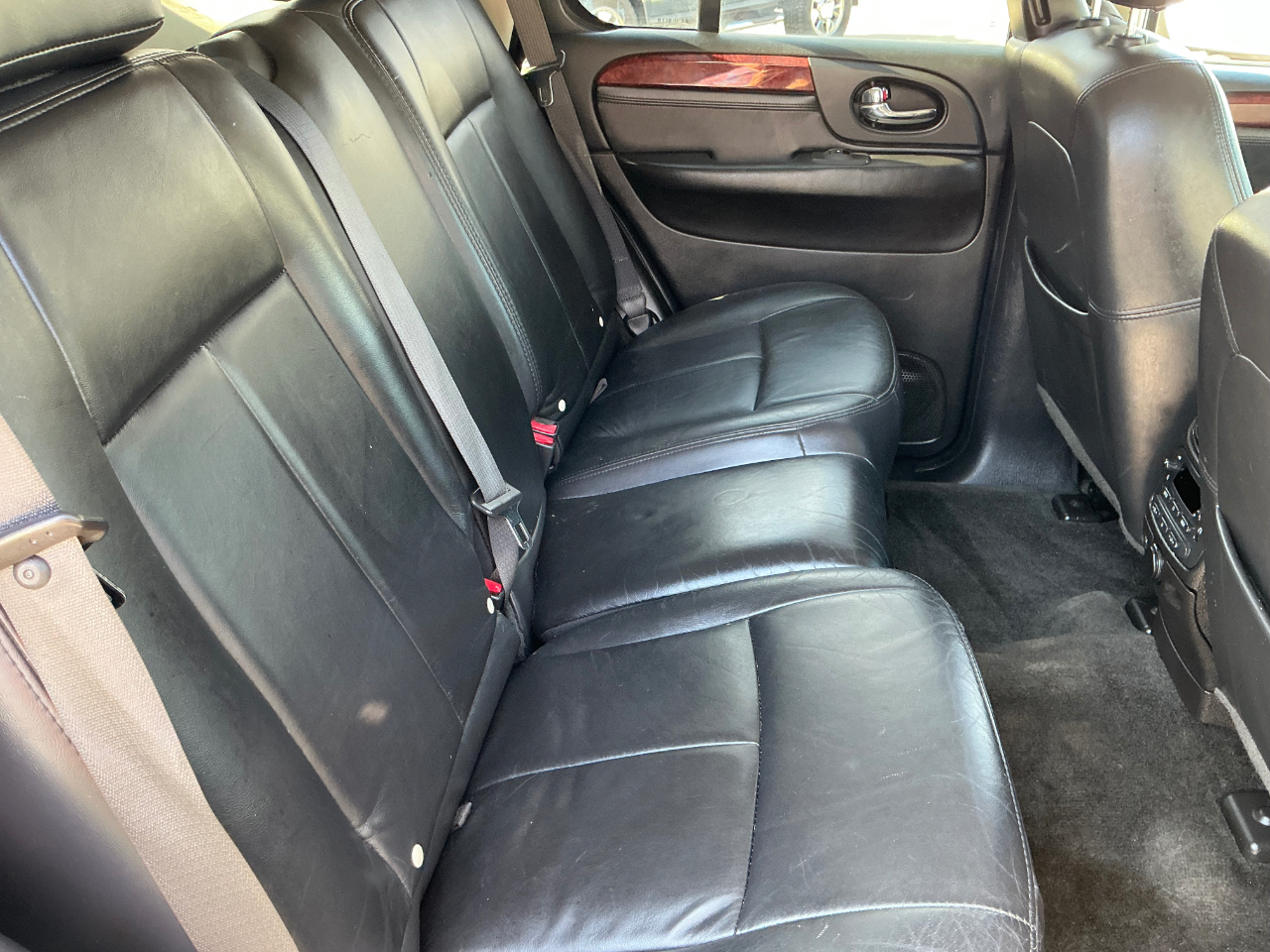 GMC Envoy XL Denali 4WD 2007 GMC Envoy XL Denali 4WD 2007