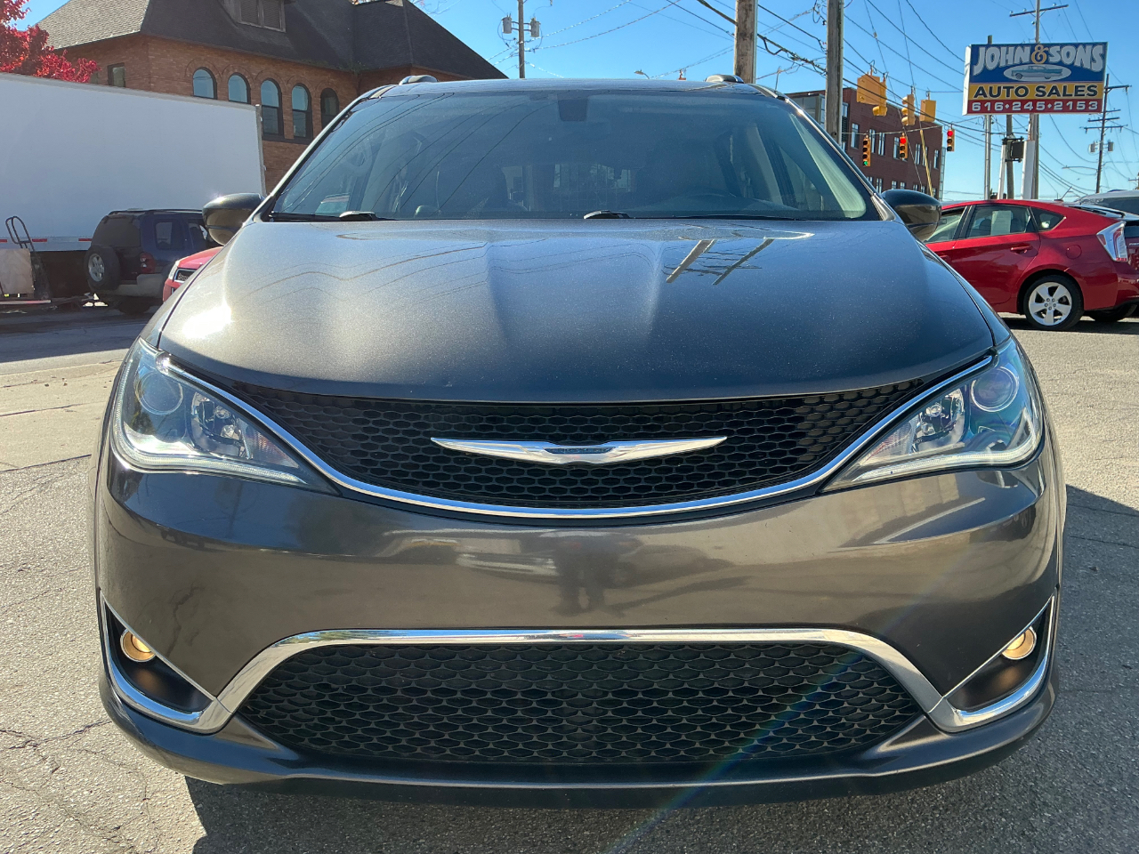 Chrysler Pacifica Touring-L Plus 2017 Chrysler Pacifica Touring-L Plus 2017