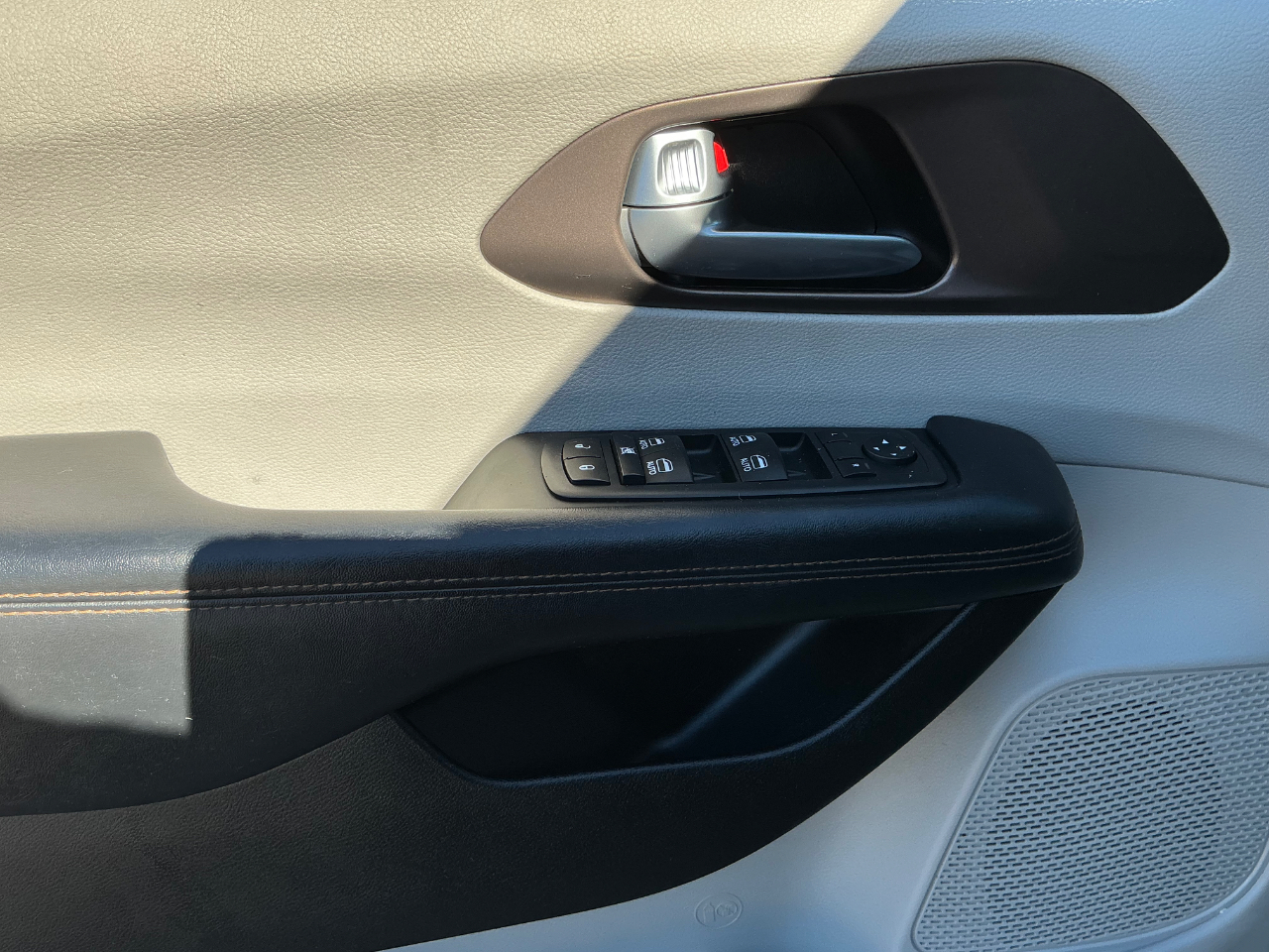 Chrysler Pacifica Touring-L Plus 2017 Chrysler Pacifica Touring-L Plus 2017