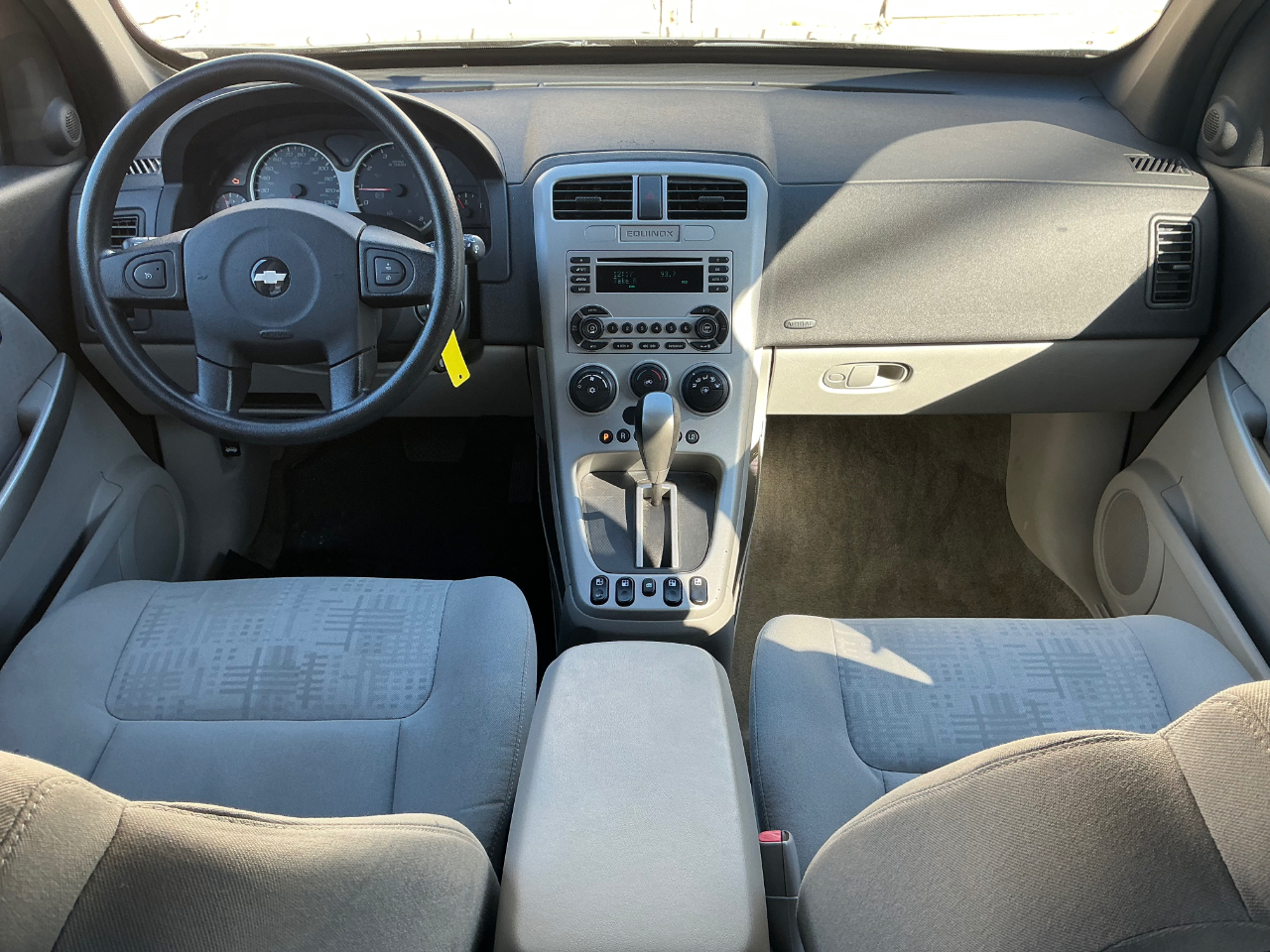 Chevrolet Equinox LS 2WD 2006 Chevrolet Equinox LS 2WD 2006