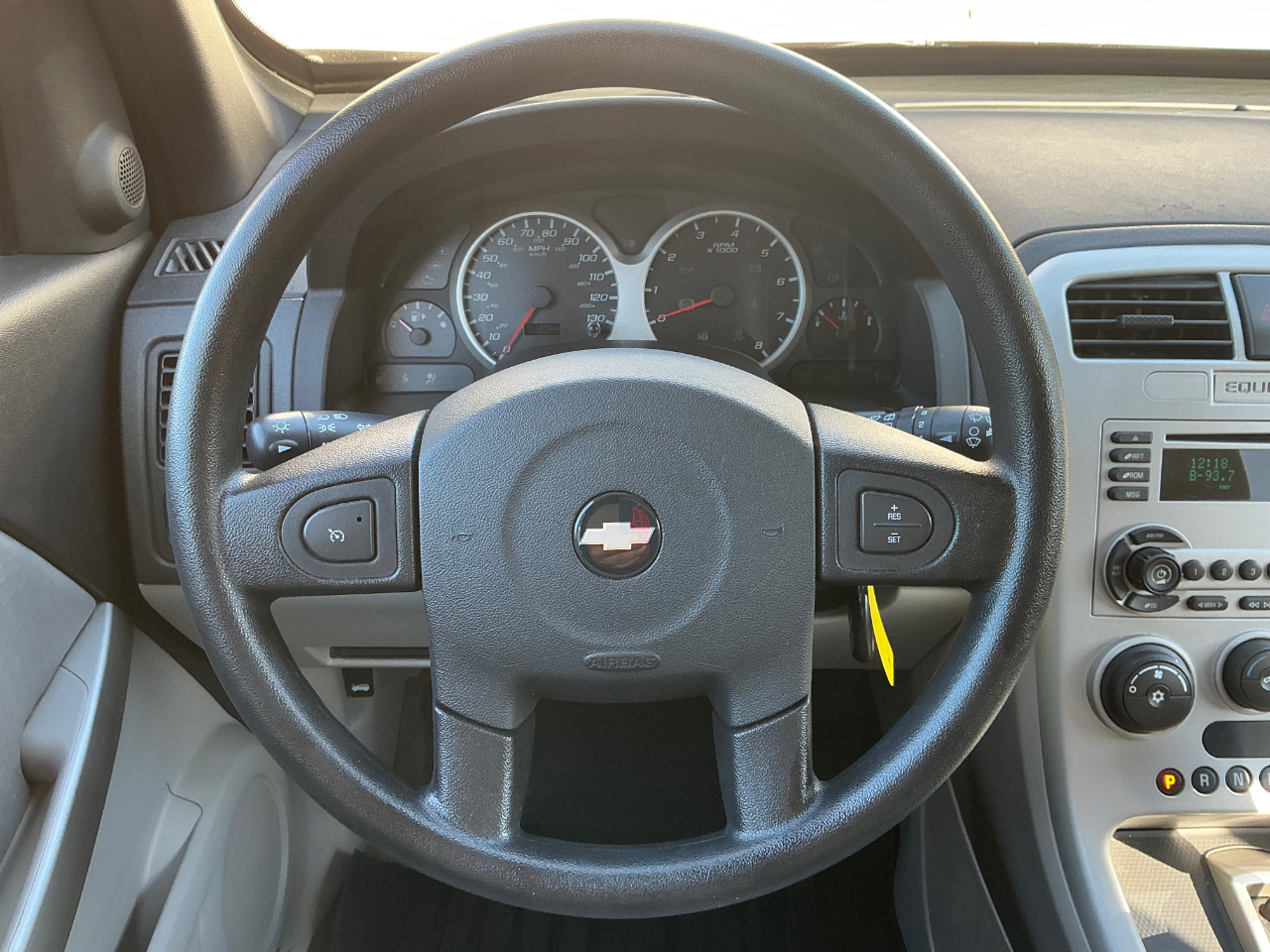 Chevrolet Equinox LS 2WD 2006 Chevrolet Equinox LS 2WD 2006