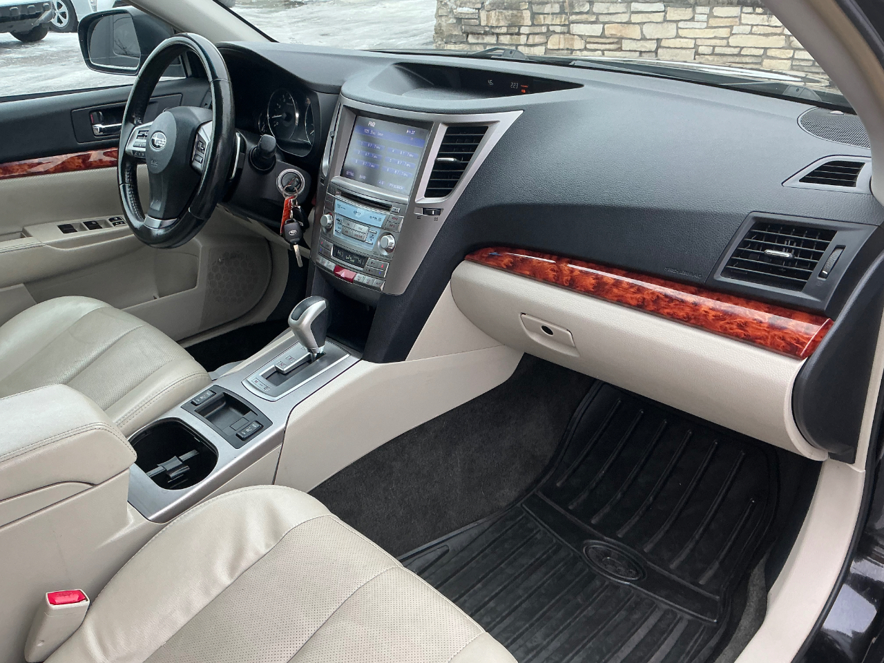 Subaru Outback 3.6R Limited 2012