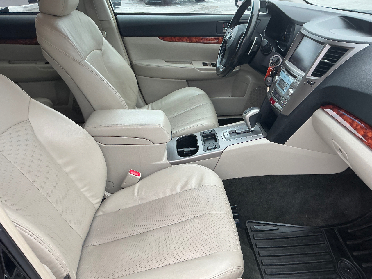 Subaru Outback 3.6R Limited 2012