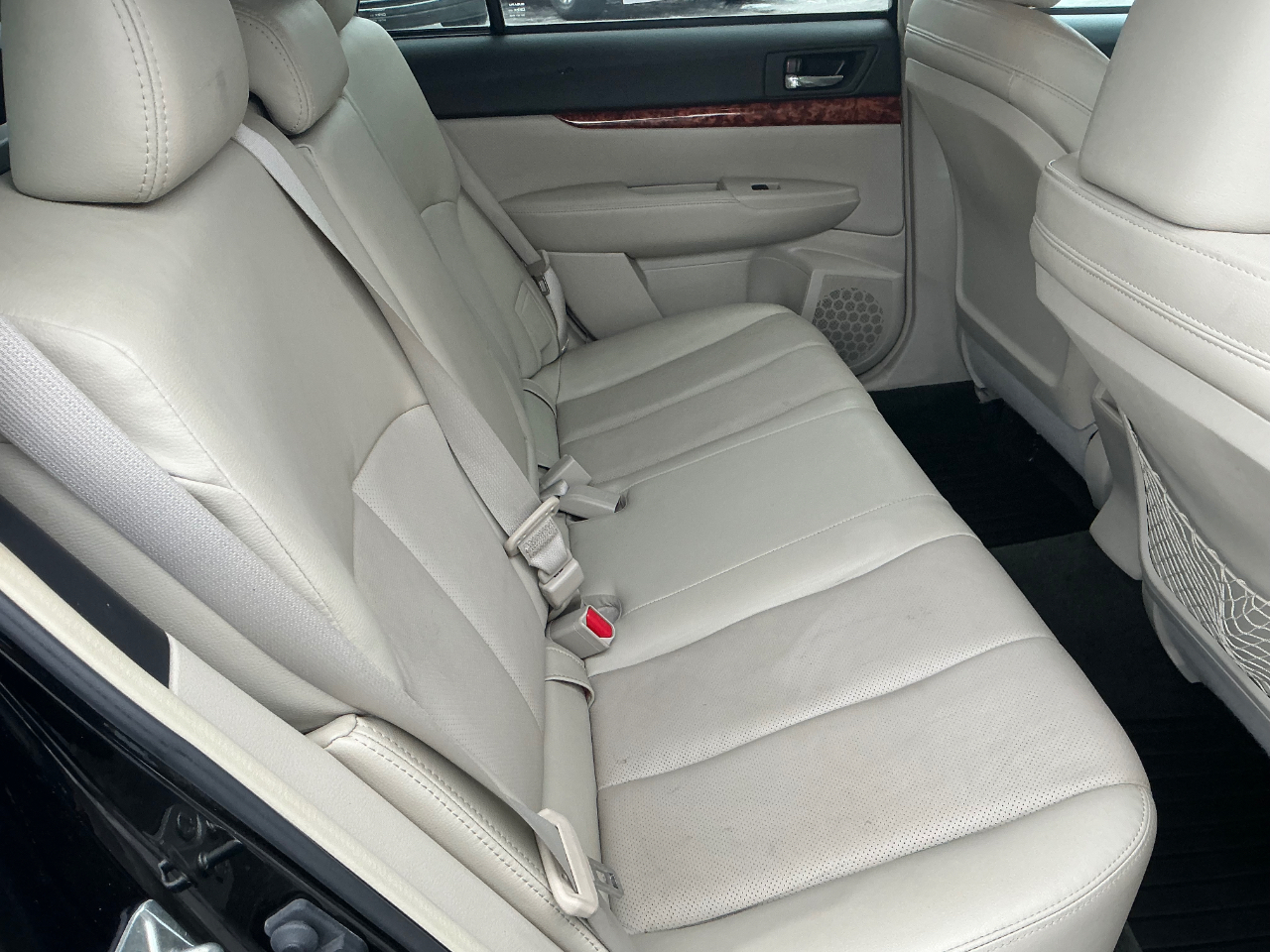 Subaru Outback 3.6R Limited 2012