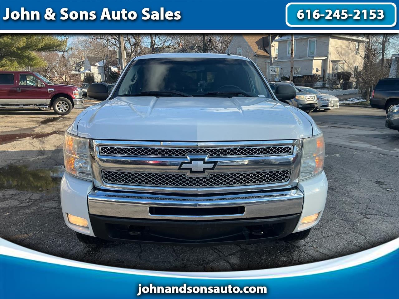 2011 Chevrolet Silverado 1500 LT Ext. Cab Long Box 4WD