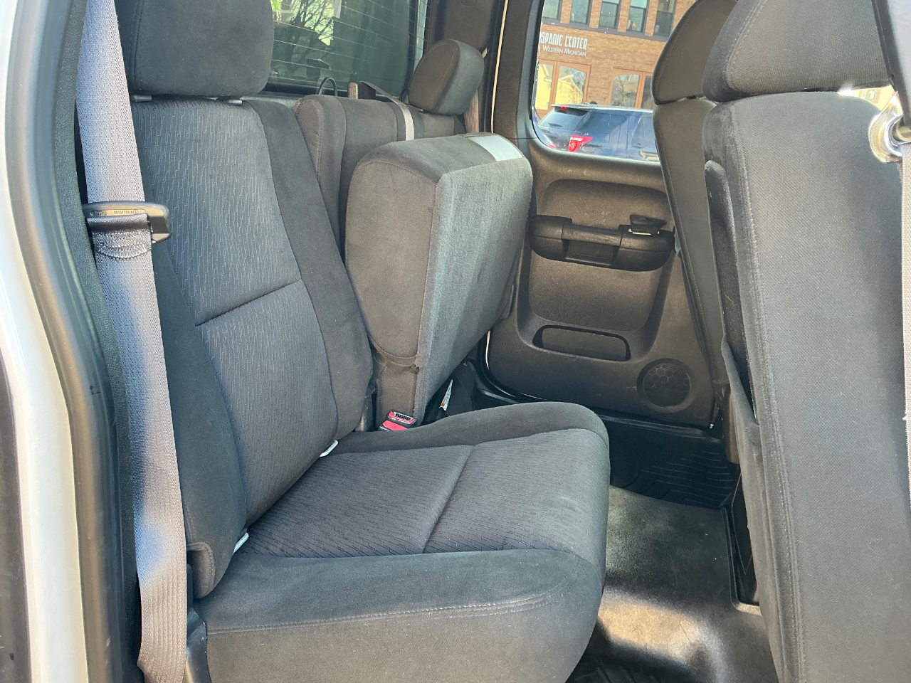 Chevrolet Silverado 1500 LT Ext. Cab Long Box 4WD 2011