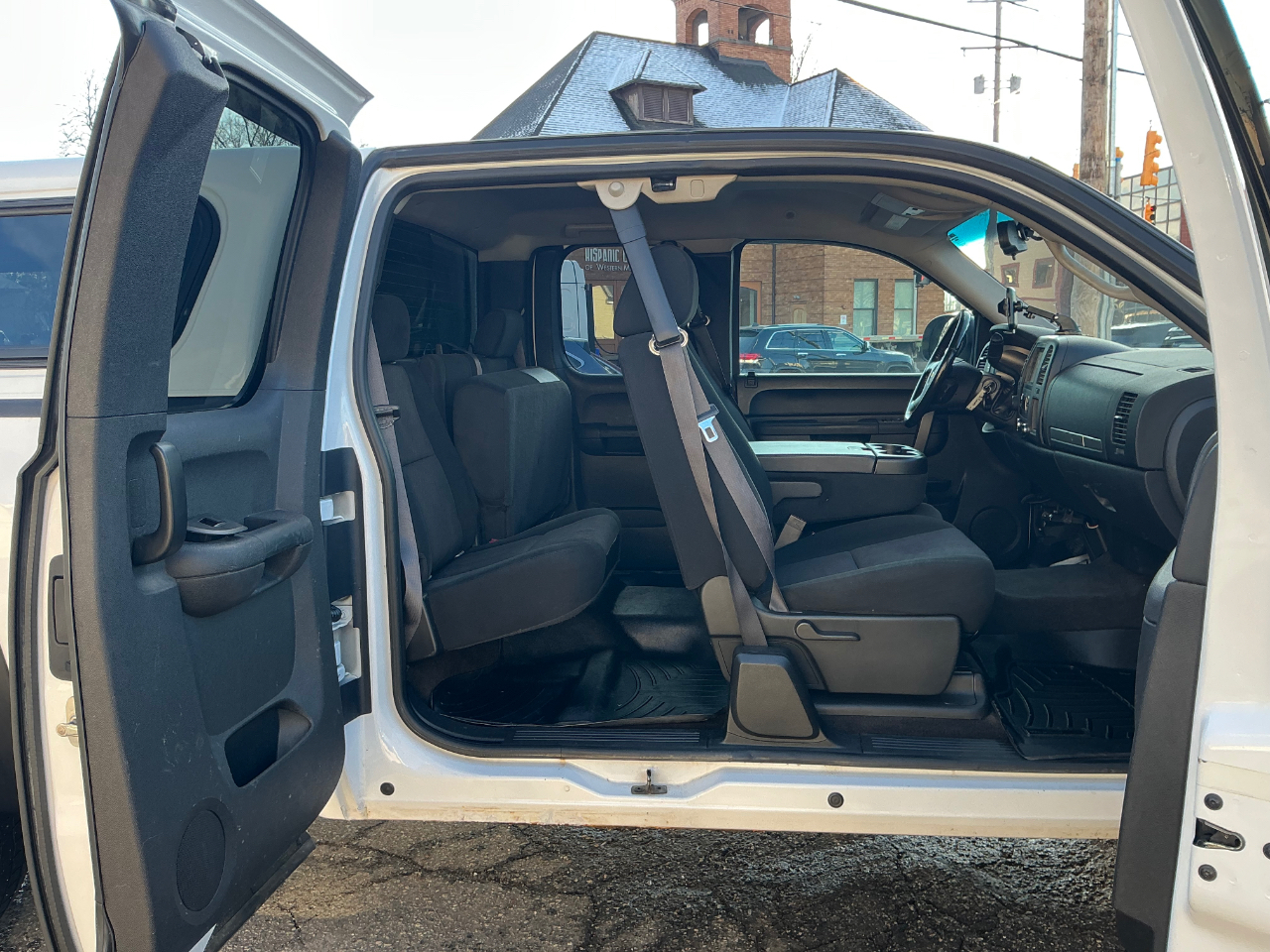 Chevrolet Silverado 1500 LT Ext. Cab Long Box 4WD 2011