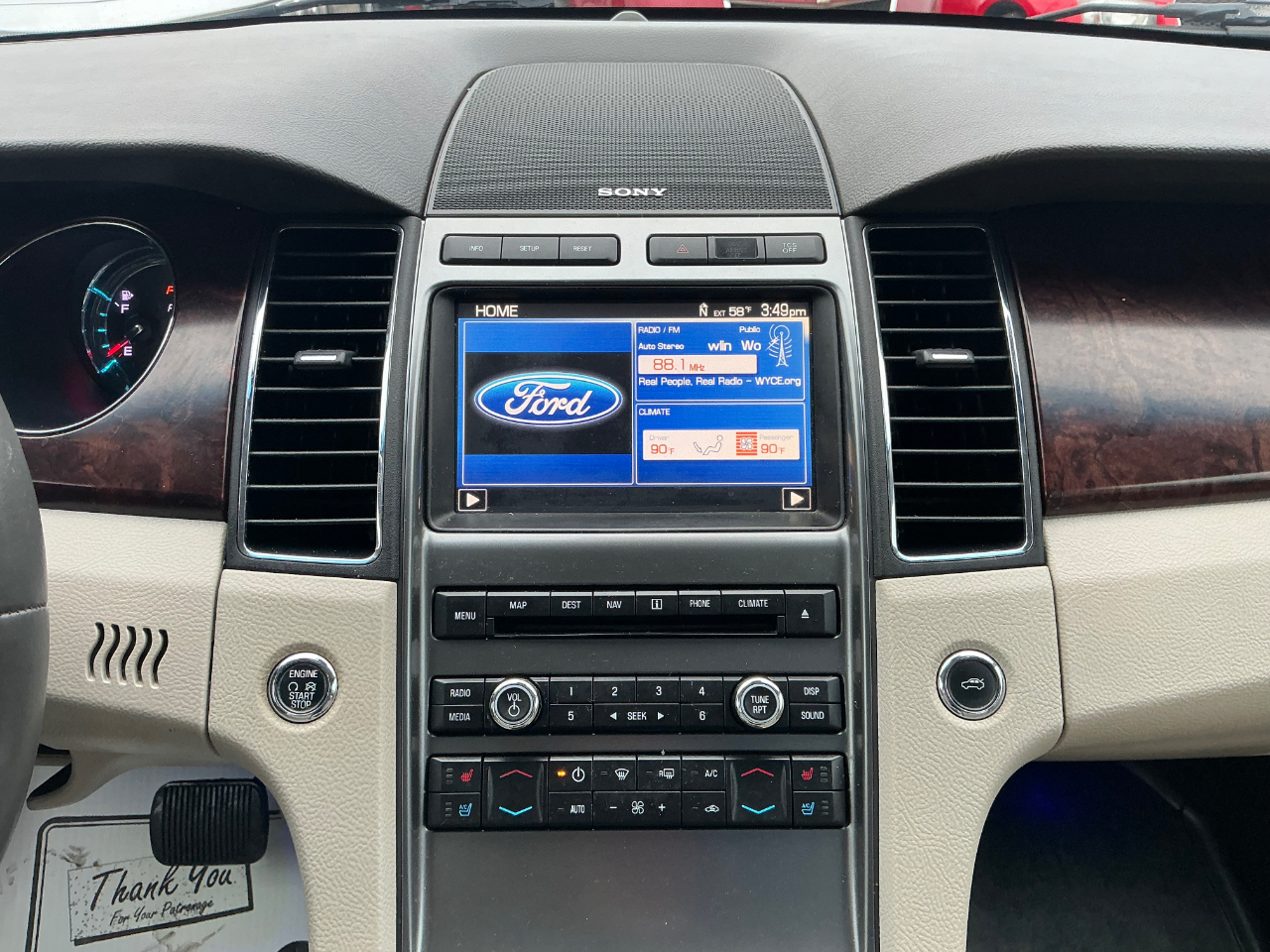 Ford Taurus Limited FWD 2011