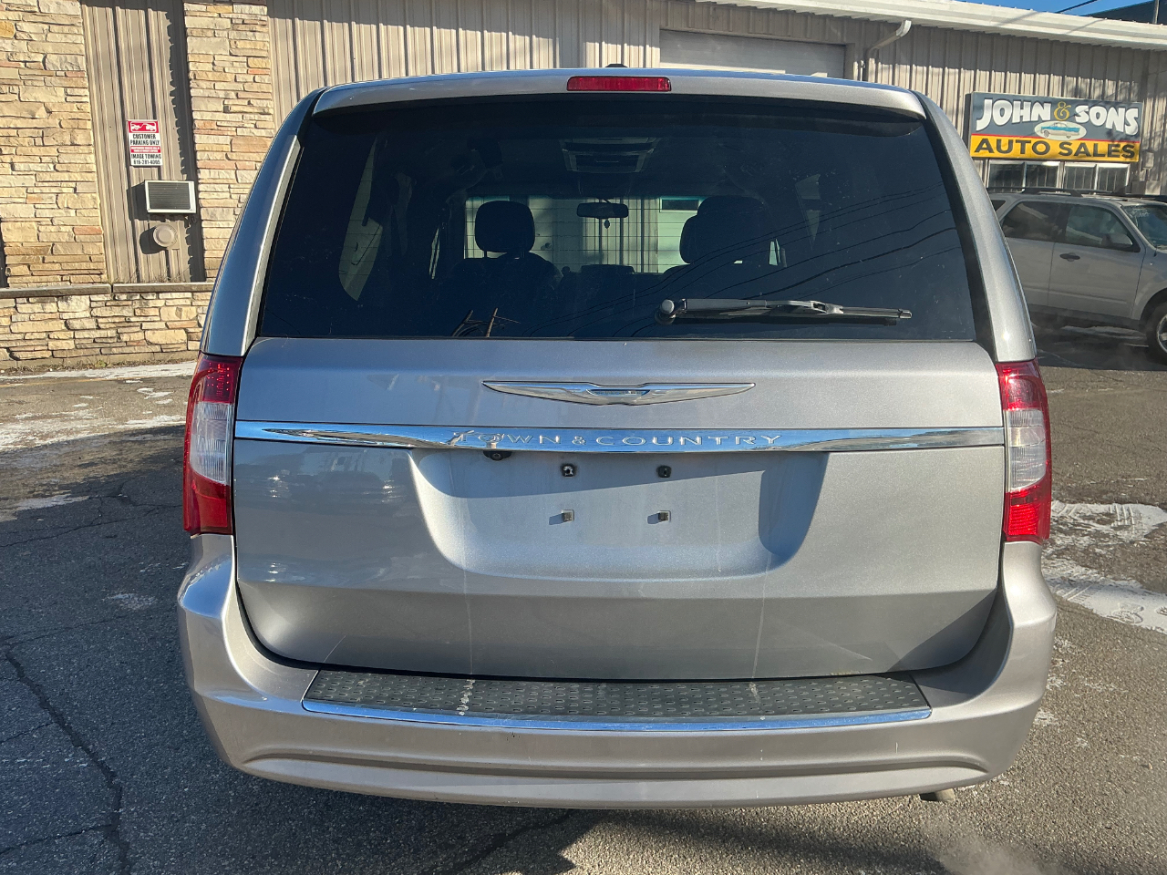 Chrysler Town & Country Touring 2014