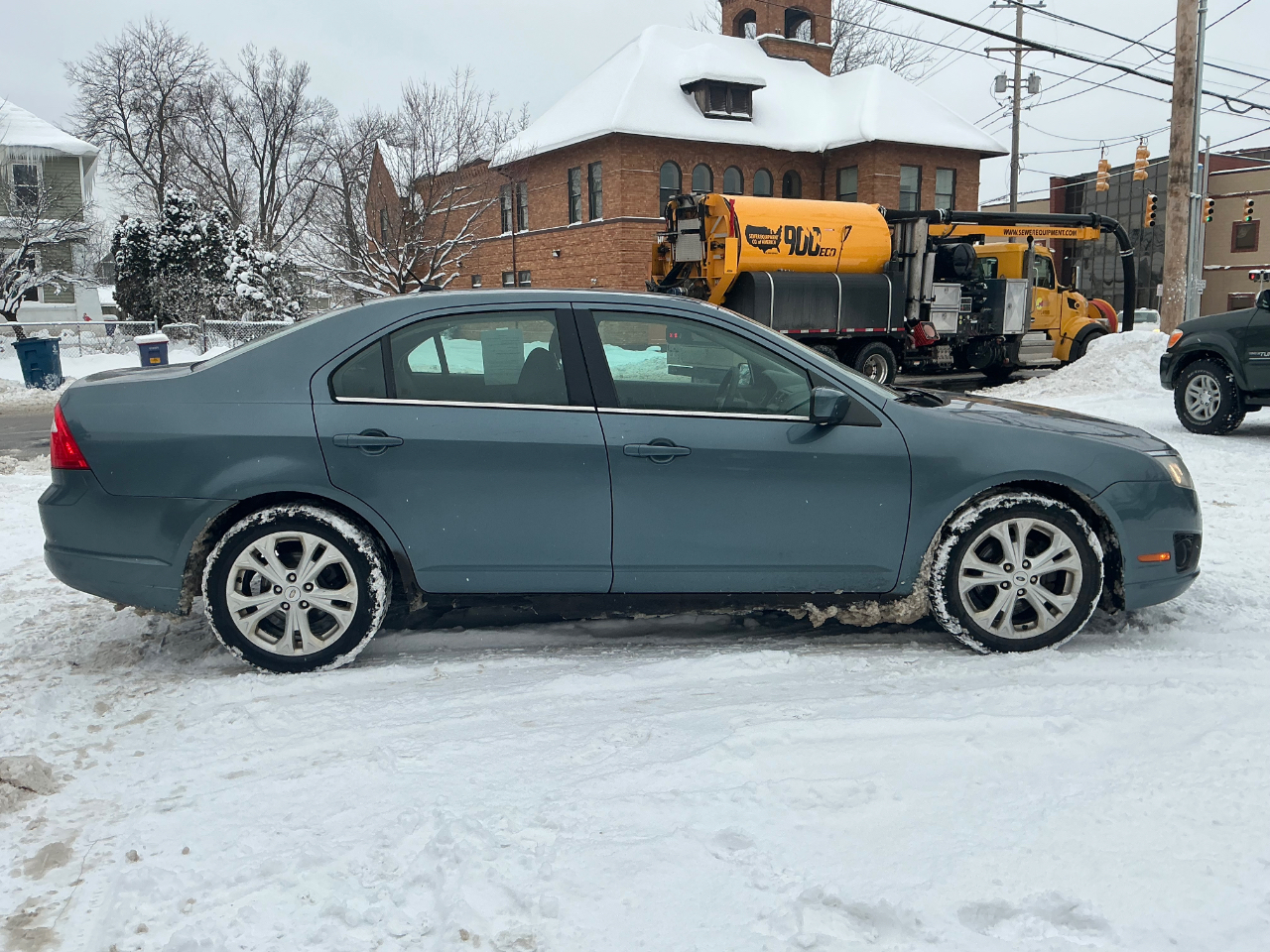 Ford Fusion SE 2012