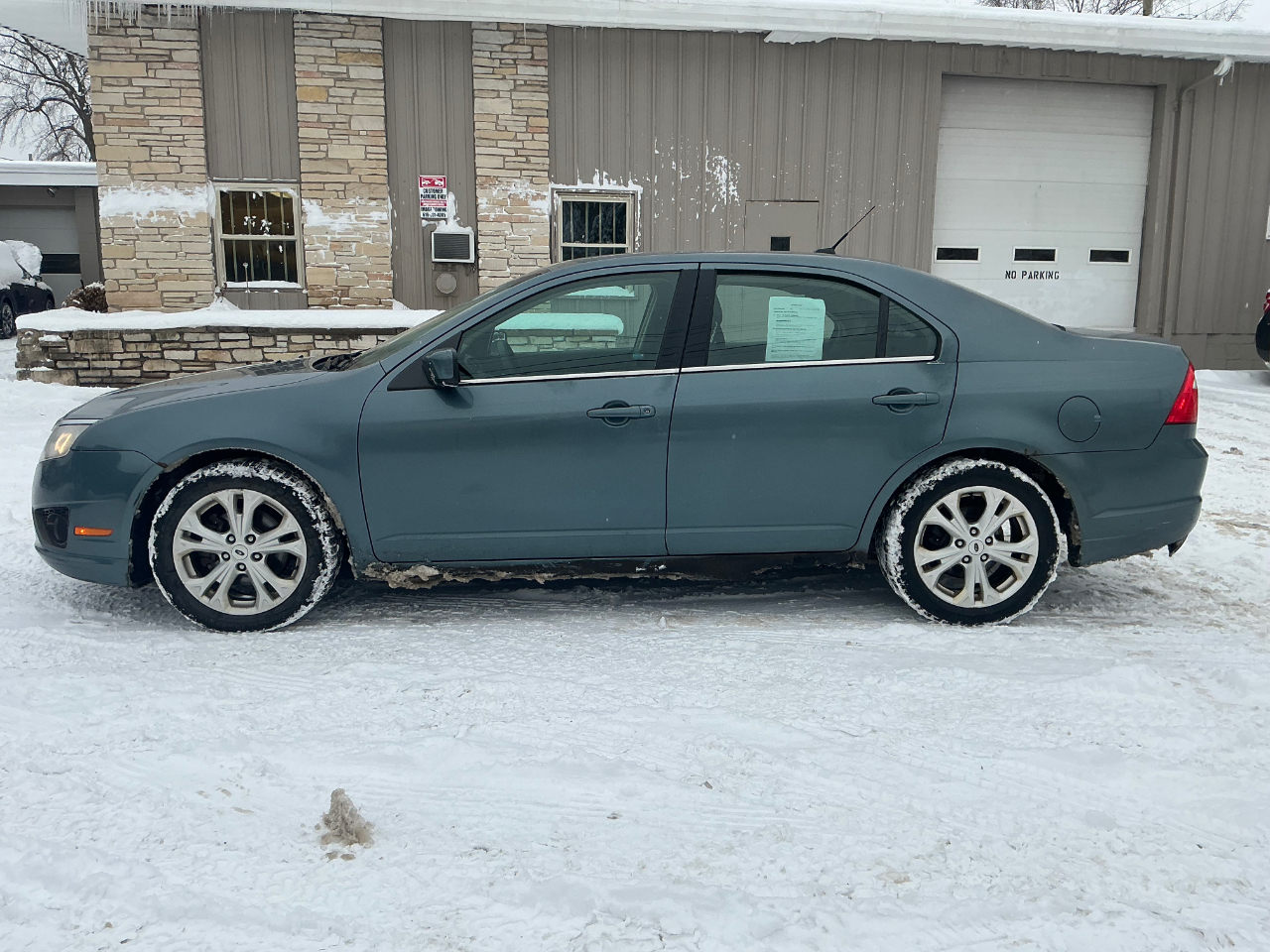 Ford Fusion SE 2012